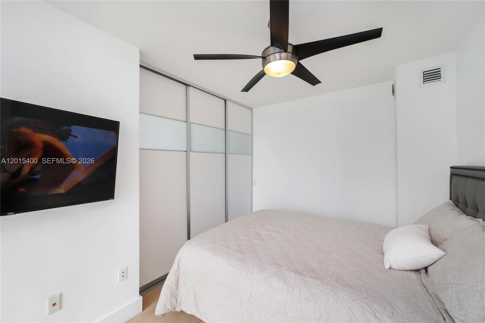 BRICKELL ON THE RIVER S T - Residential Lease