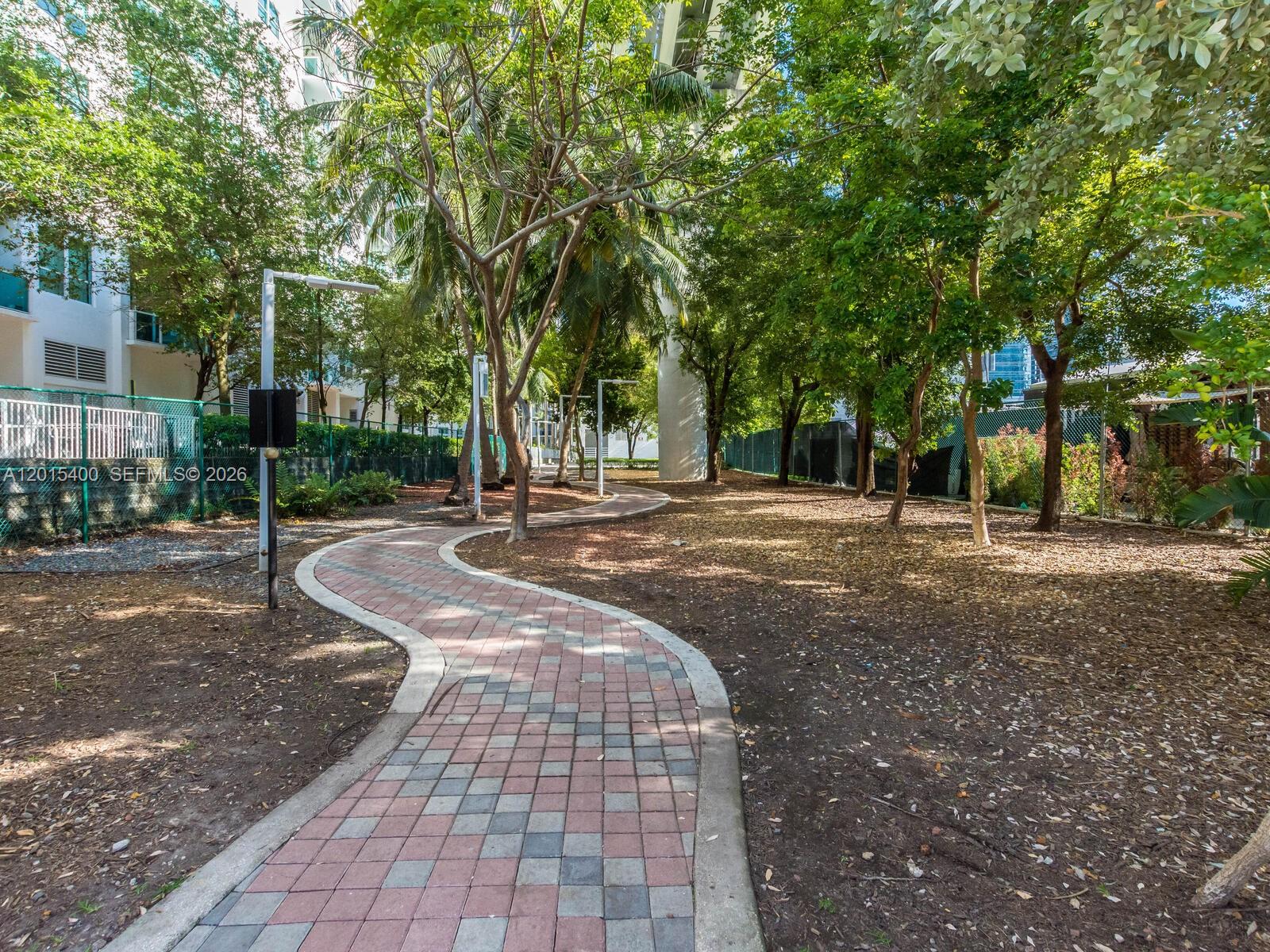 BRICKELL ON THE RIVER S T - Residential Lease