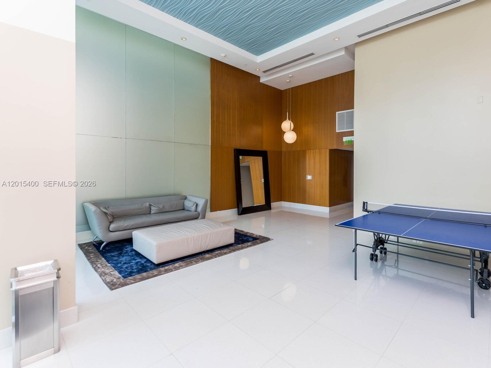 BRICKELL ON THE RIVER S T - Residential Lease