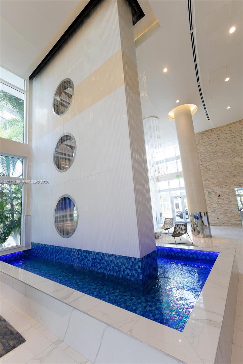 BRICKELL ON THE RIVER S T - Residential Lease