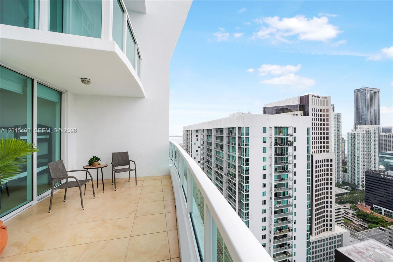BRICKELL ON THE RIVER S T - Residential Lease