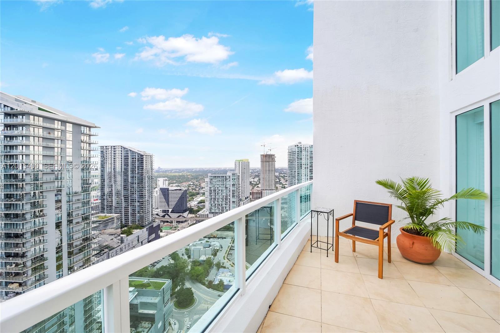 BRICKELL ON THE RIVER S T - Residential Lease