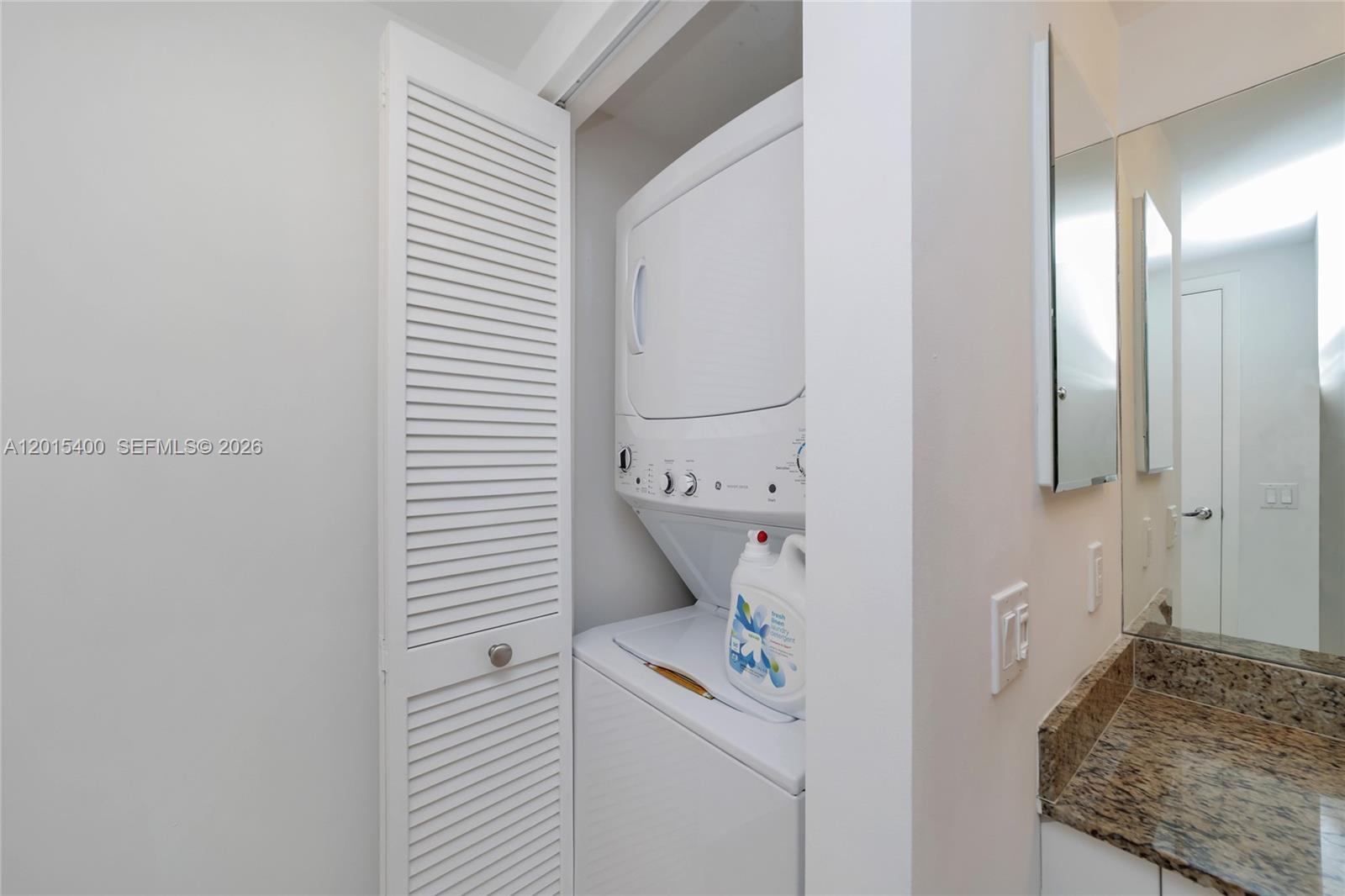 BRICKELL ON THE RIVER S T - Residential Lease