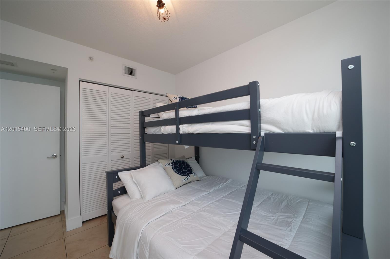 BRICKELL ON THE RIVER S T - Residential Lease
