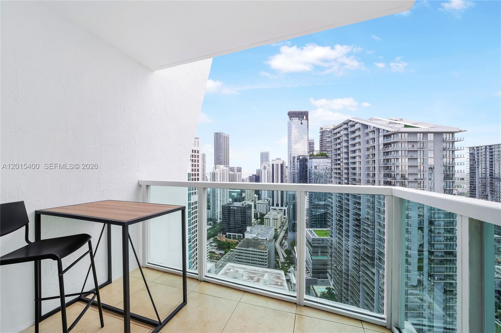 BRICKELL ON THE RIVER S T - Residential Lease