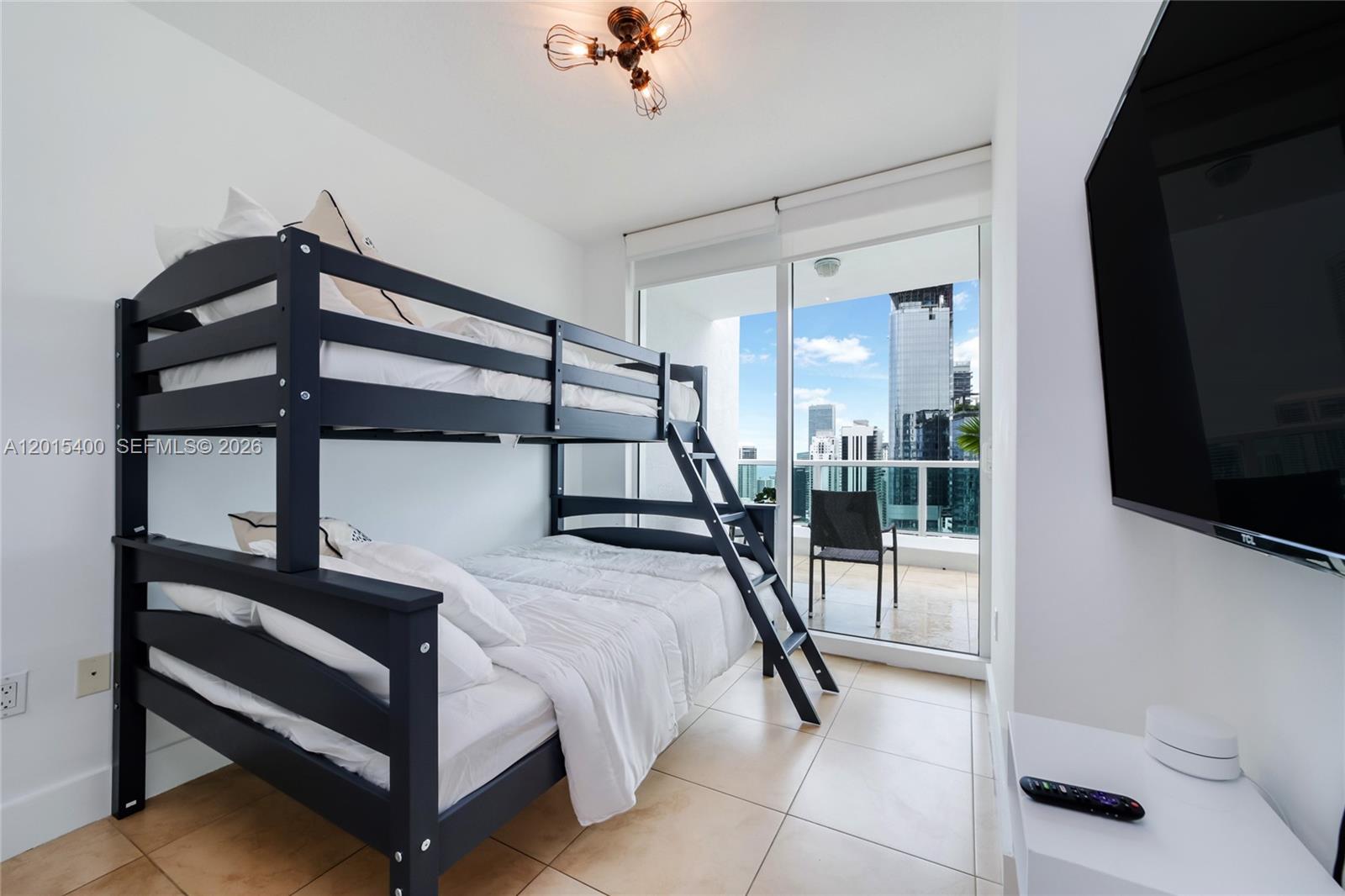 BRICKELL ON THE RIVER S T - Residential Lease