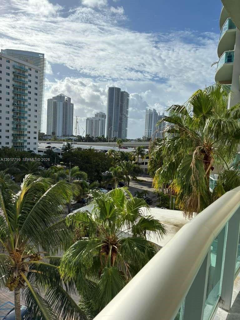 OCEANVIEW BUILDING A COND - Residential