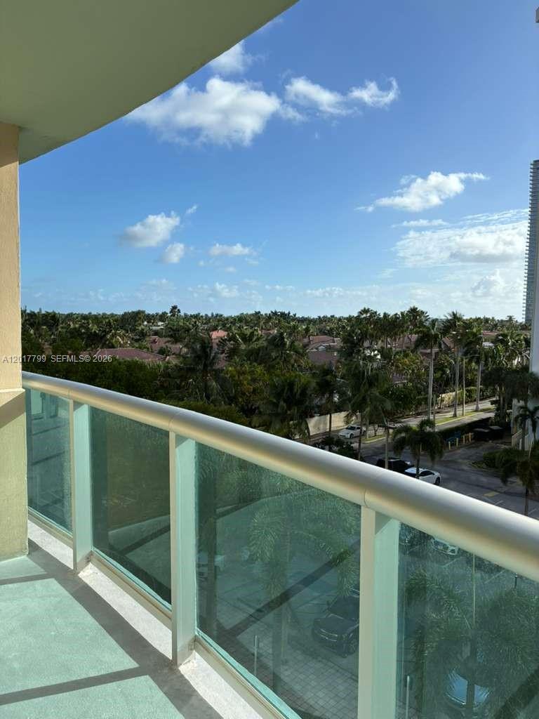 OCEANVIEW BUILDING A COND - Residential