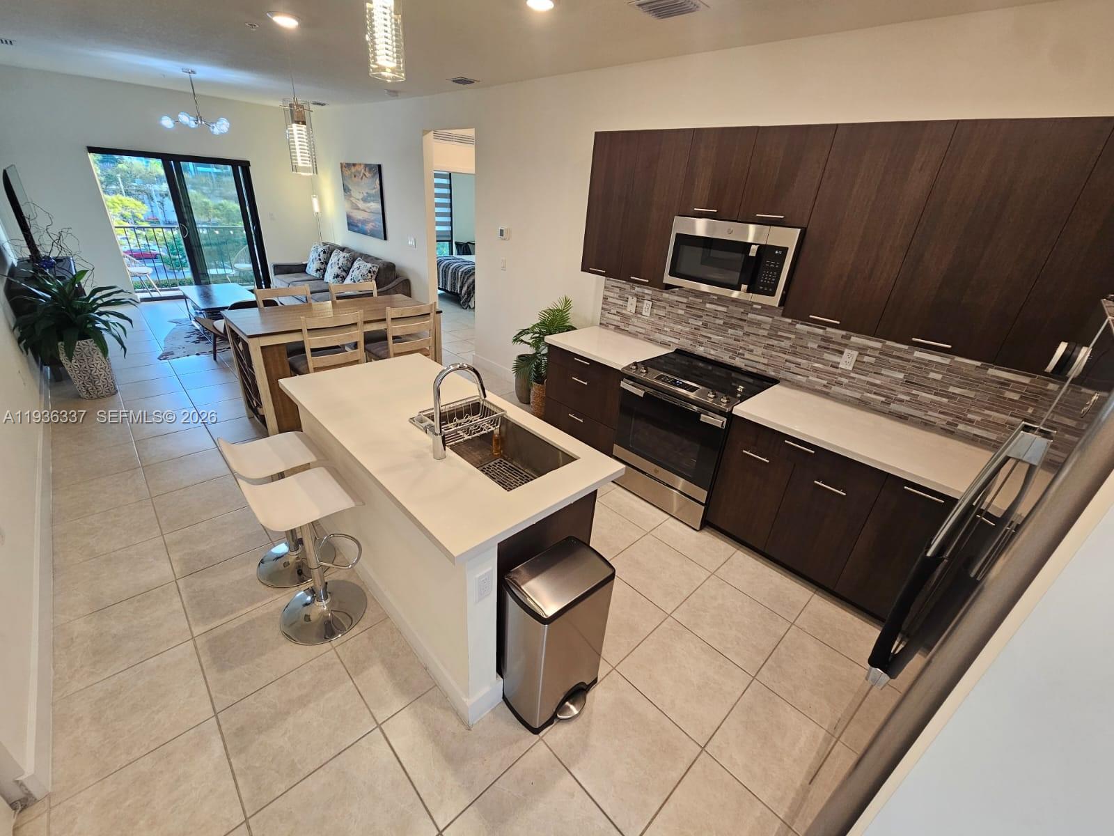 8301 NW 41st St B-402