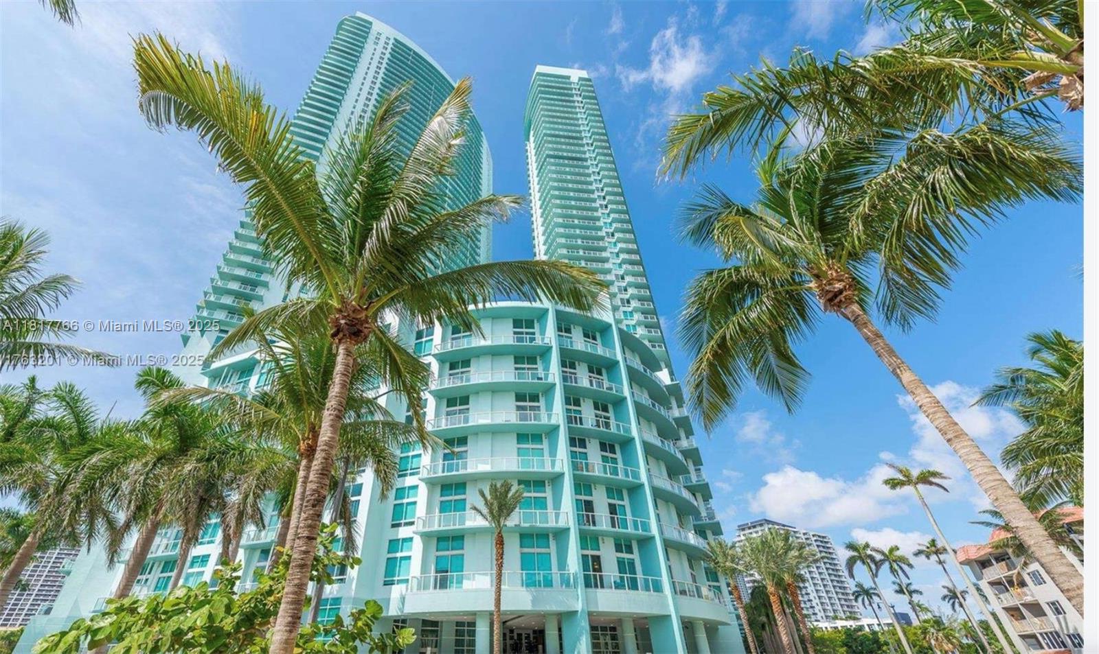 QUANTUM ON THE BAY CONDO - Residential