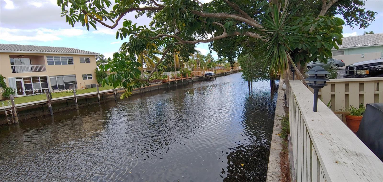View photos, virtual tours, details... 1400 NE 54th St 206