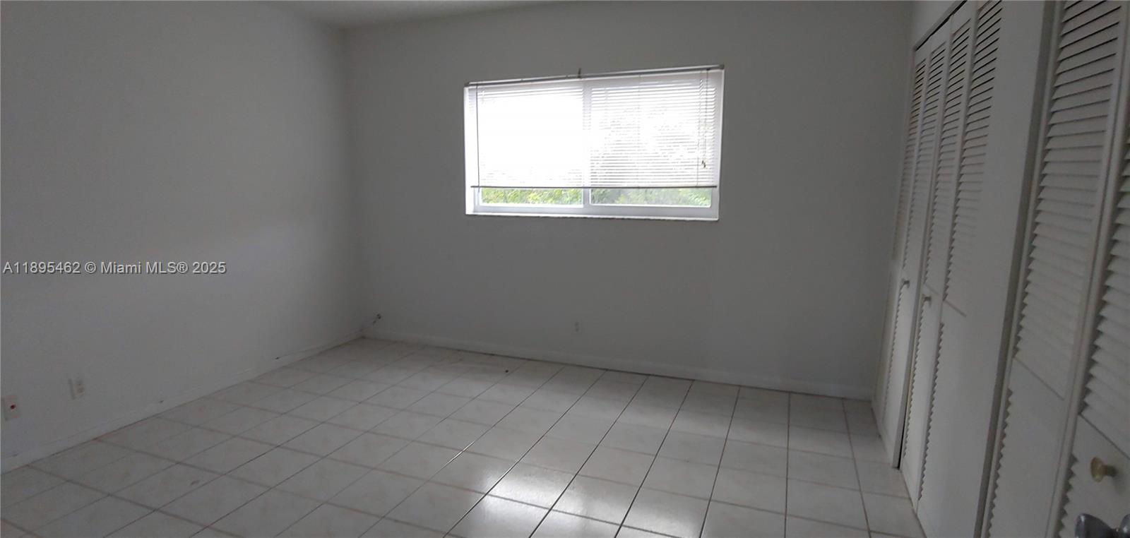 CORAL POINT CONDOMINIUM - Residential