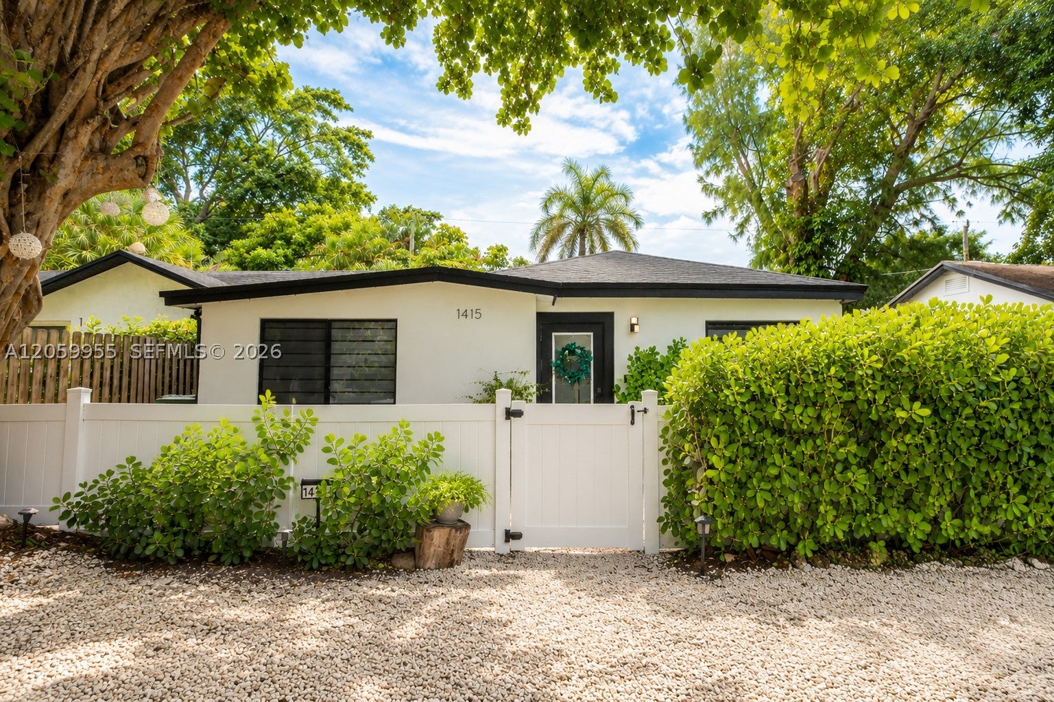 1415 SW 27th Ct, Fort Lauderdale FL 33315
