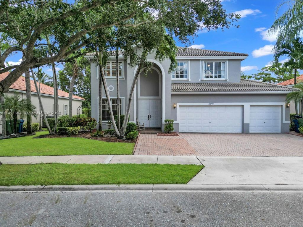 Photo of Weston, FL 33331 (MLS # A11421664)