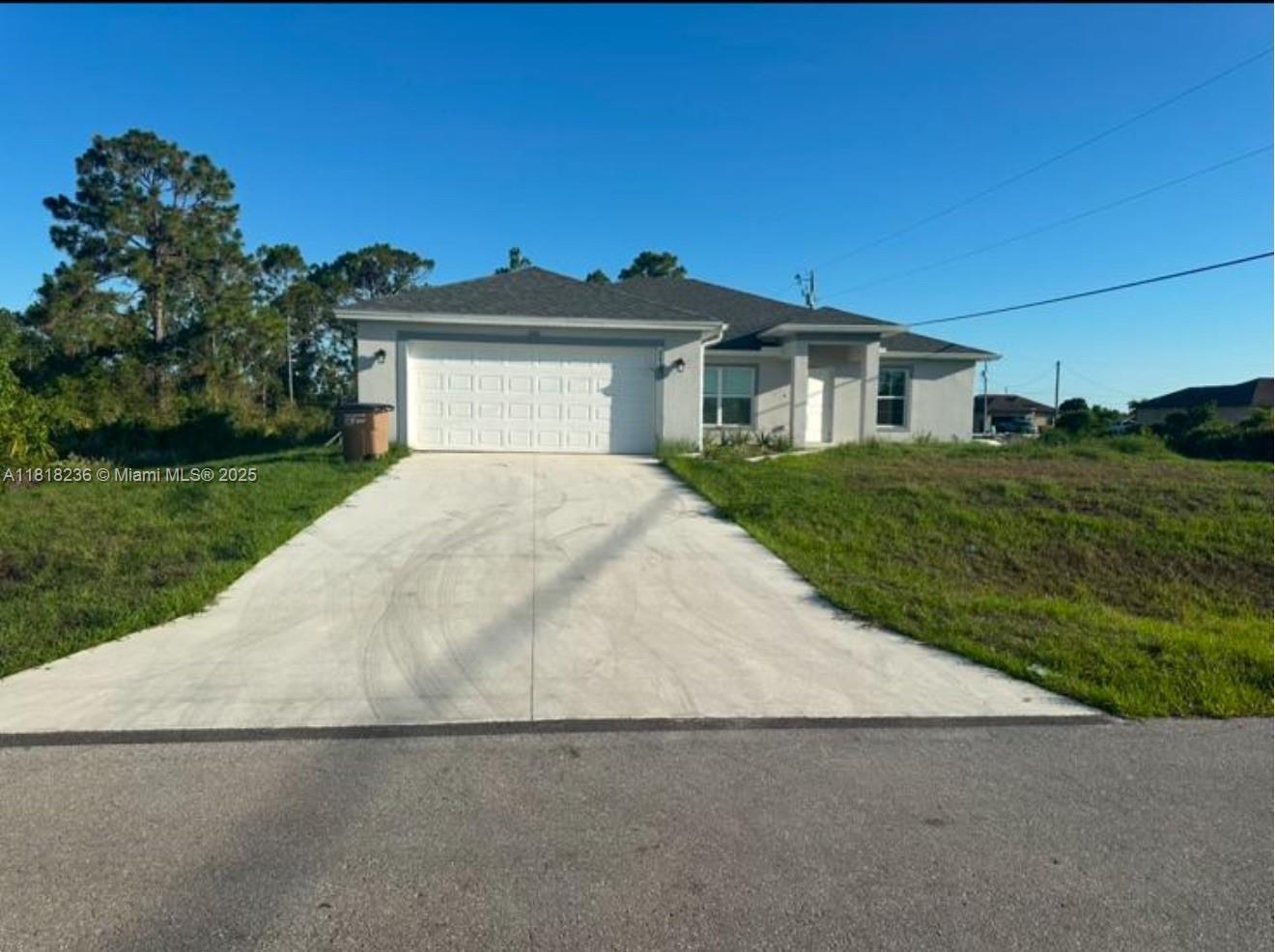 Rental Property at 2619 Sw 24th St 2619, Lehigh Acres, Lee County, Florida - Bedrooms: 2 
Bathrooms: 2  - $2,000 MO.