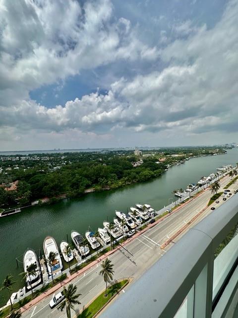 FONTAINEBLEAU II CONDO - Residential