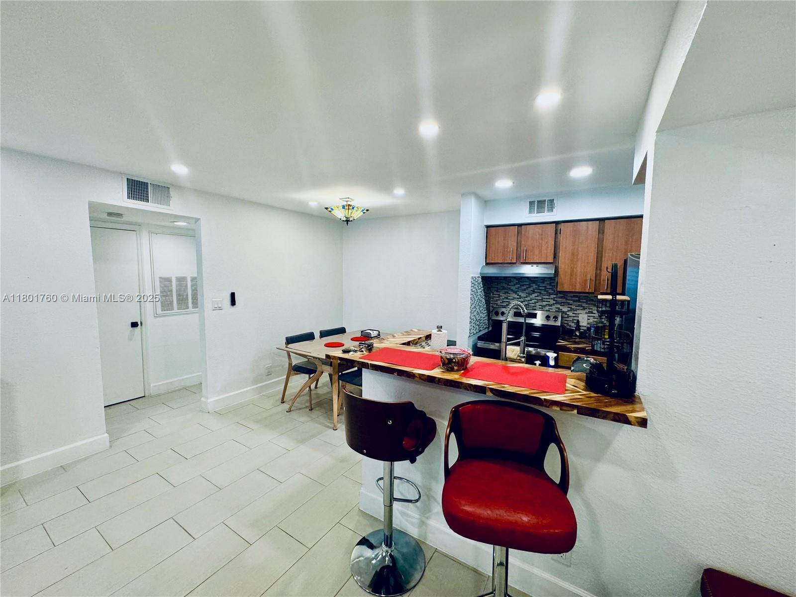 2900 S University Dr 9103