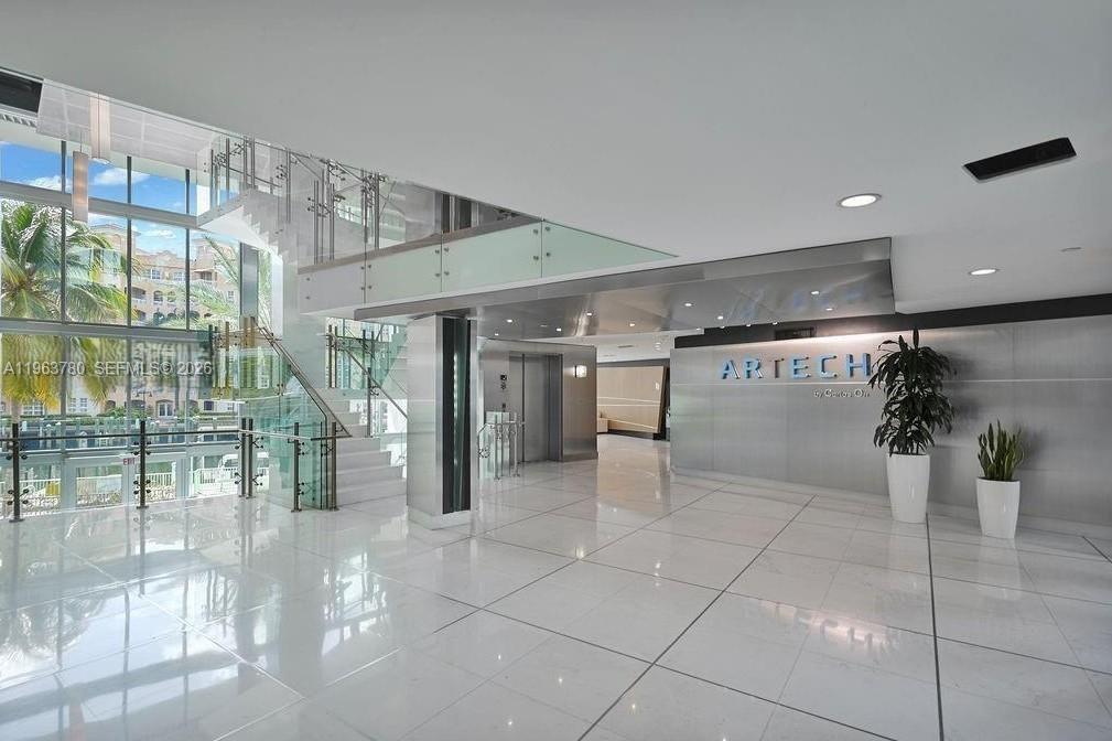 ARTECH RESIDENCES AT AVEN - Residential