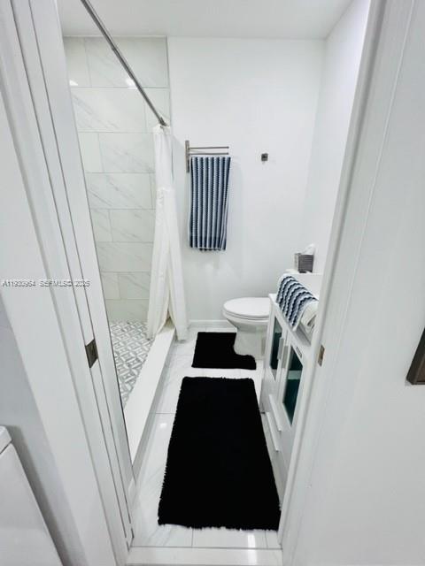 HIGHLANDS AT KENDALL LKS - Residential Lease