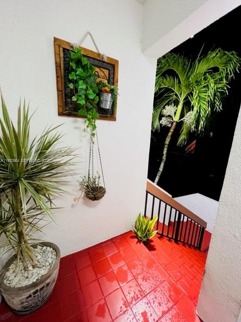 HIGHLANDS AT KENDALL LKS - Residential Lease