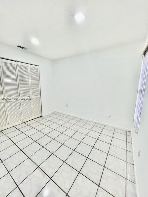 HIGHLANDS AT KENDALL LKS - Residential Lease