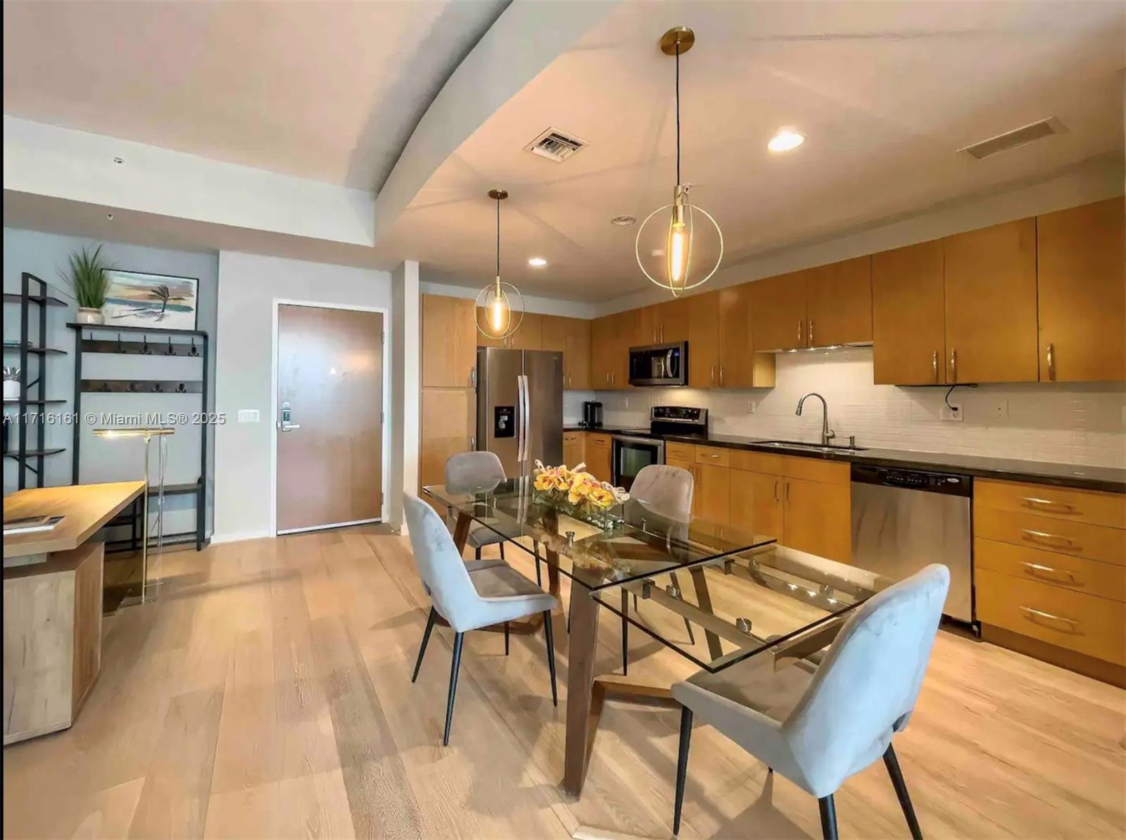 EDGE CONDO - Residential Lease