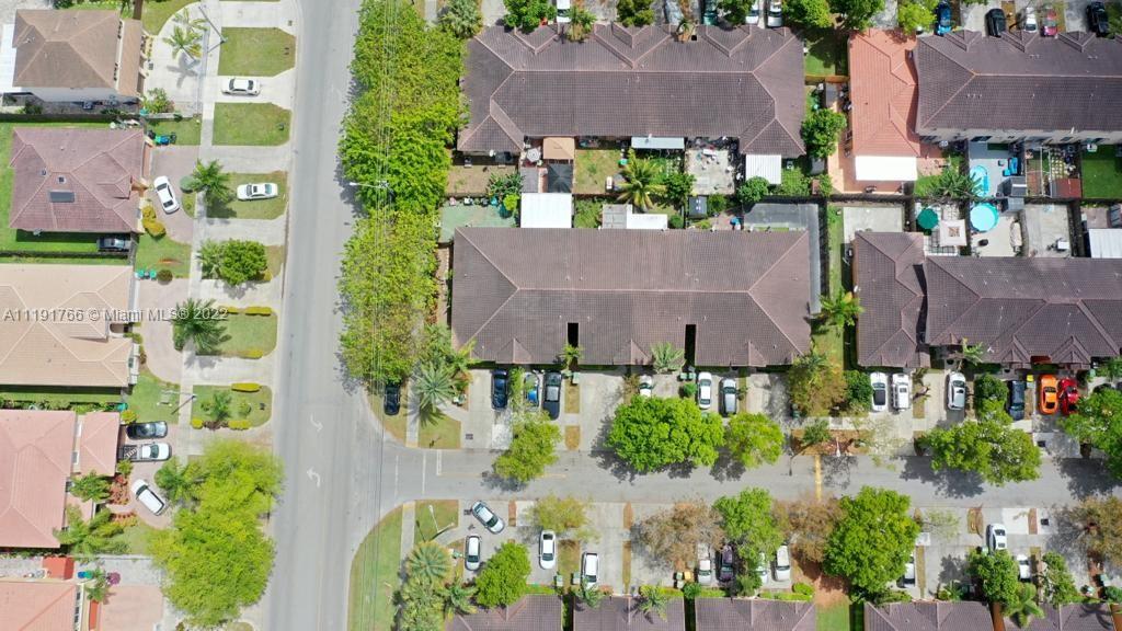 MOWRY VILLAS - Residential