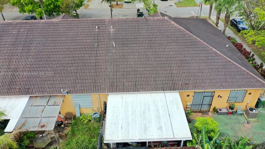 MOWRY VILLAS - Residential