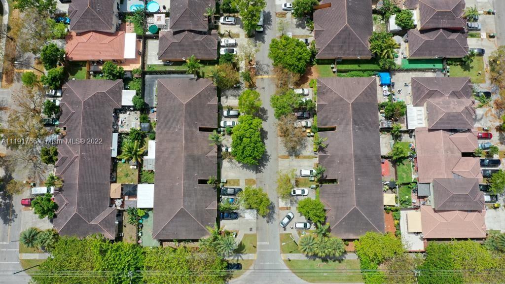 MOWRY VILLAS - Residential