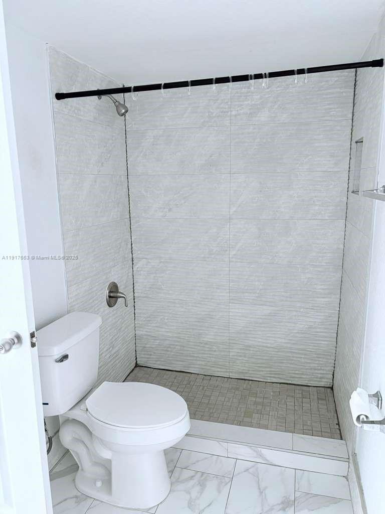 VILLA REAL CONDO NO 2 - Residential