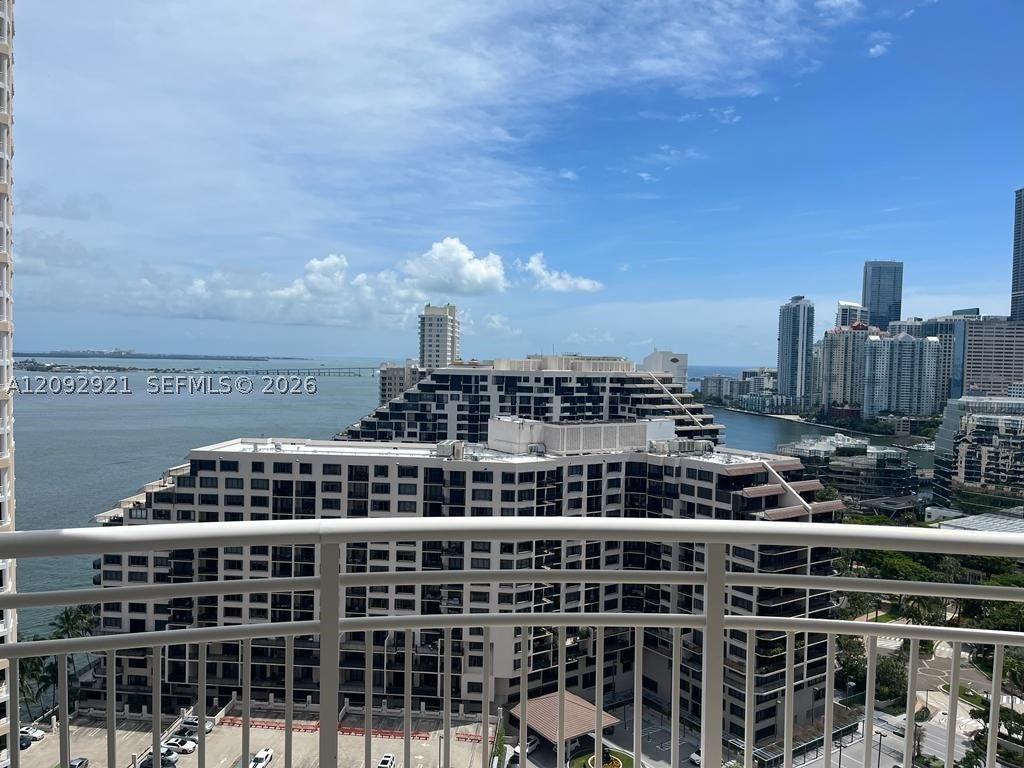 848 Brickell Key Dr 2303