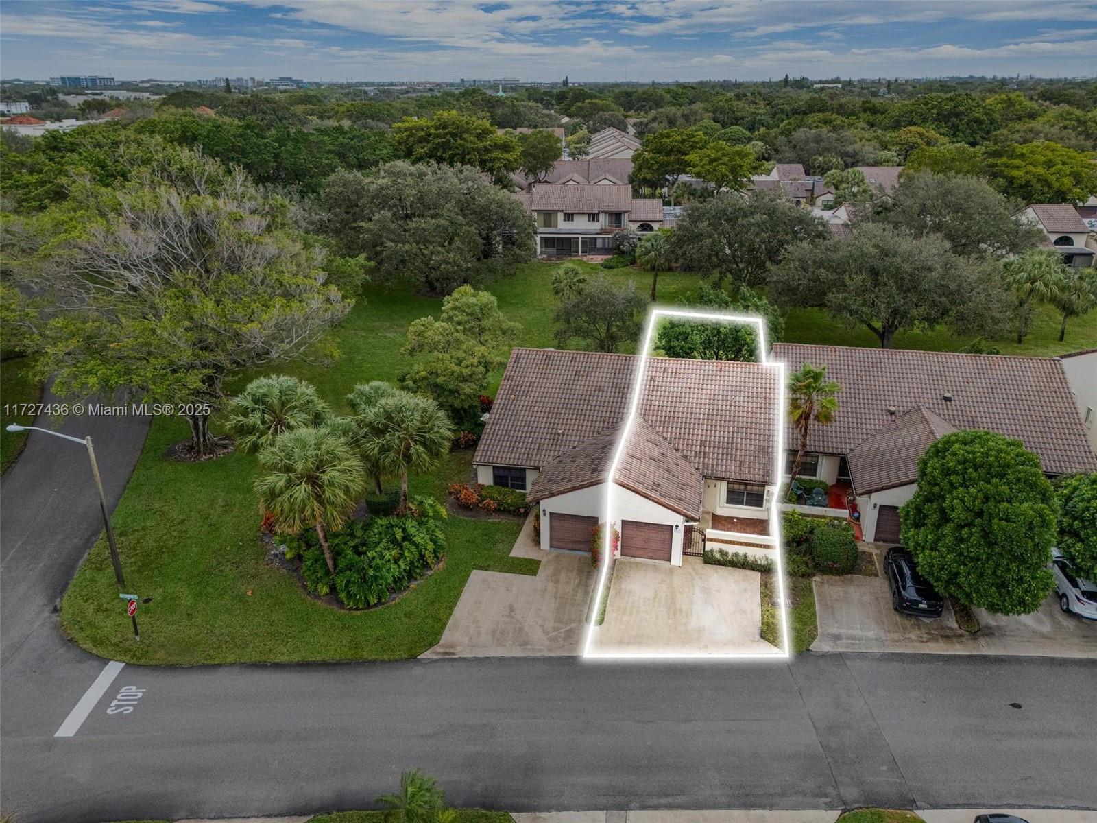 WINDWOOD UNIT I - Residential Lease