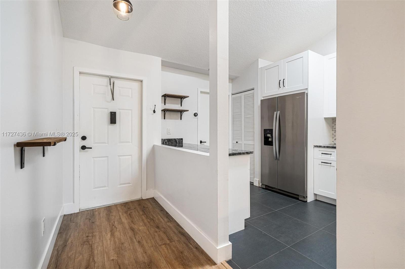 WINDWOOD UNIT I - Residential Lease