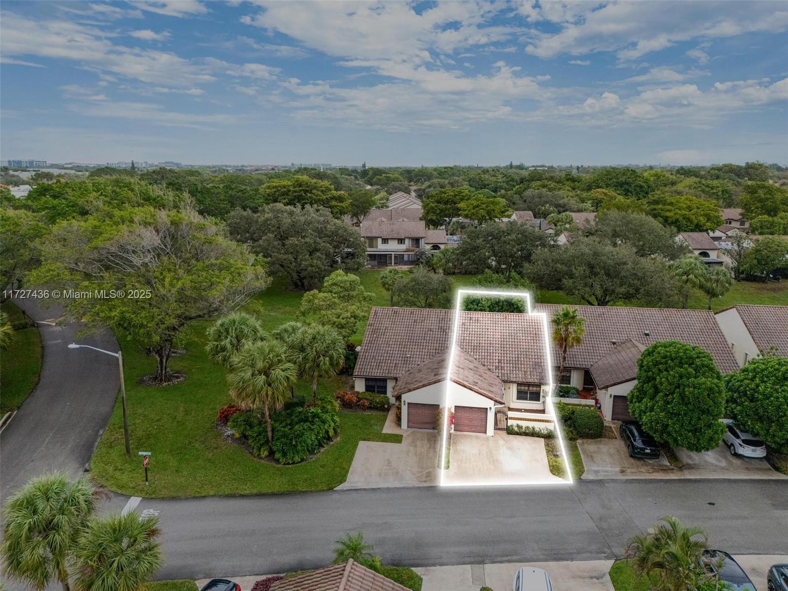 WINDWOOD UNIT I - Residential Lease