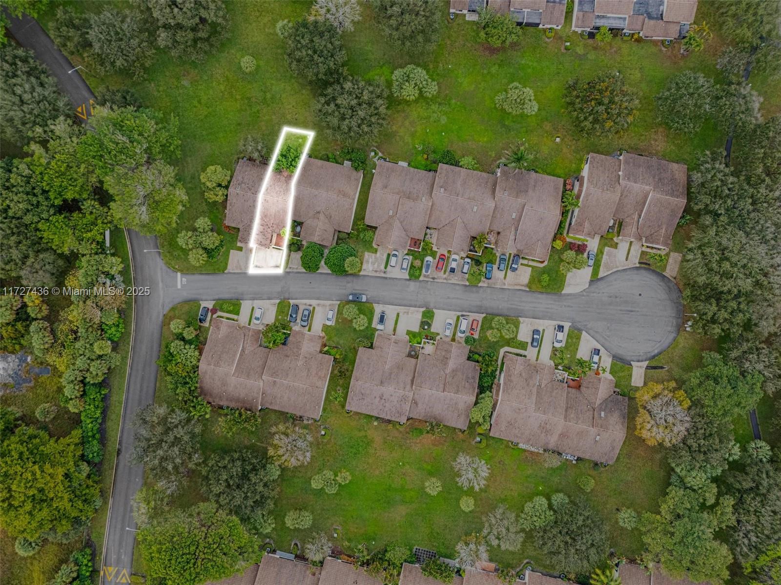 WINDWOOD UNIT I - Residential Lease