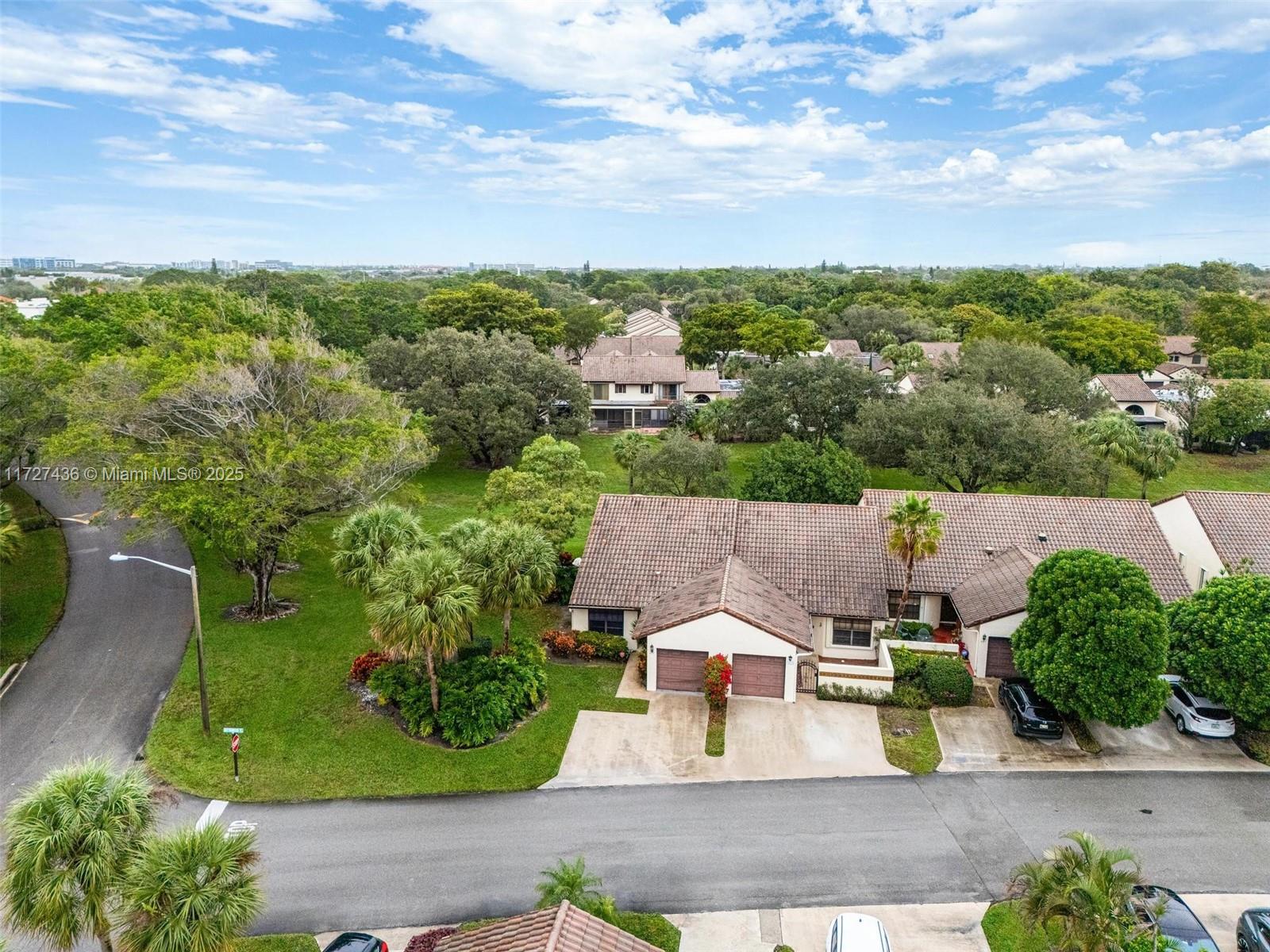 WINDWOOD UNIT I - Residential Lease