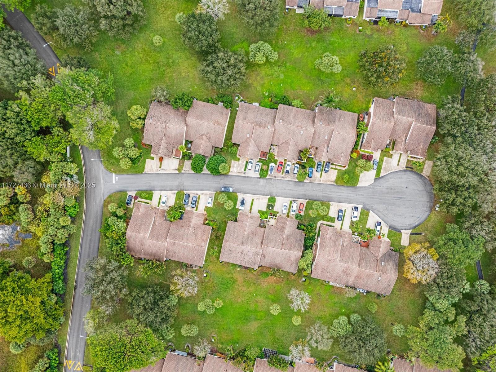 WINDWOOD UNIT I - Residential Lease