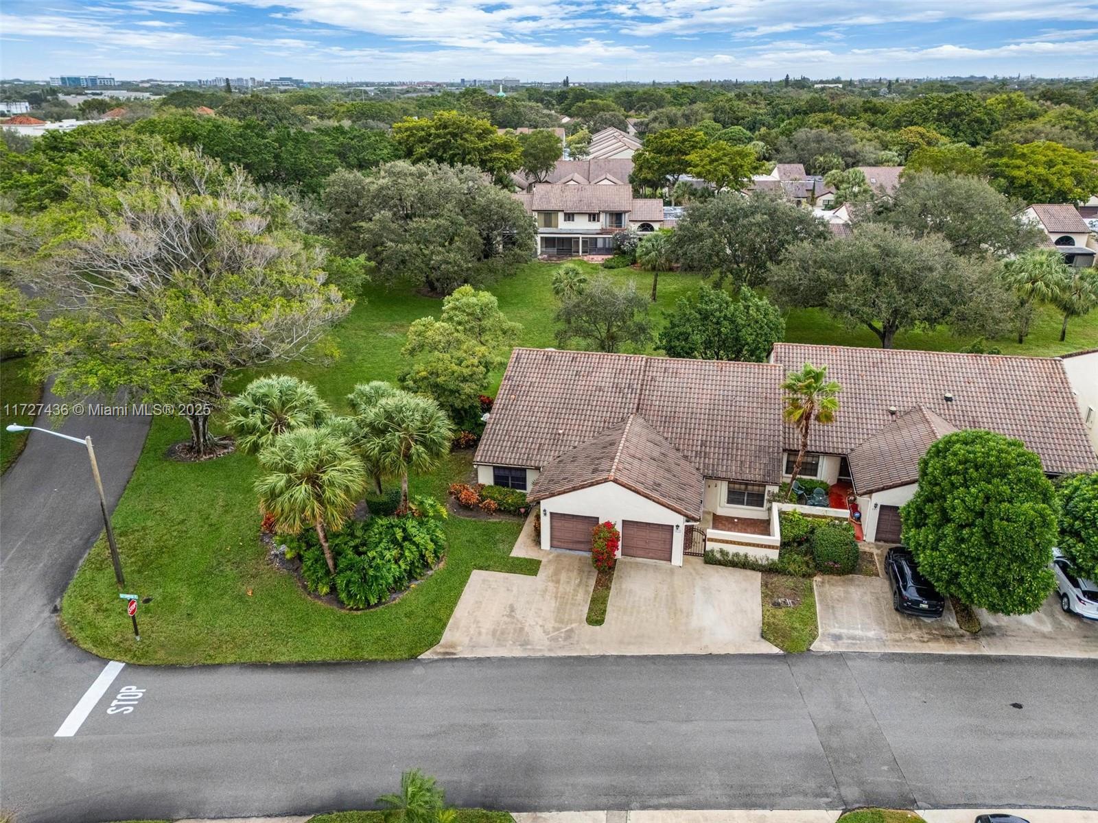 WINDWOOD UNIT I - Residential Lease