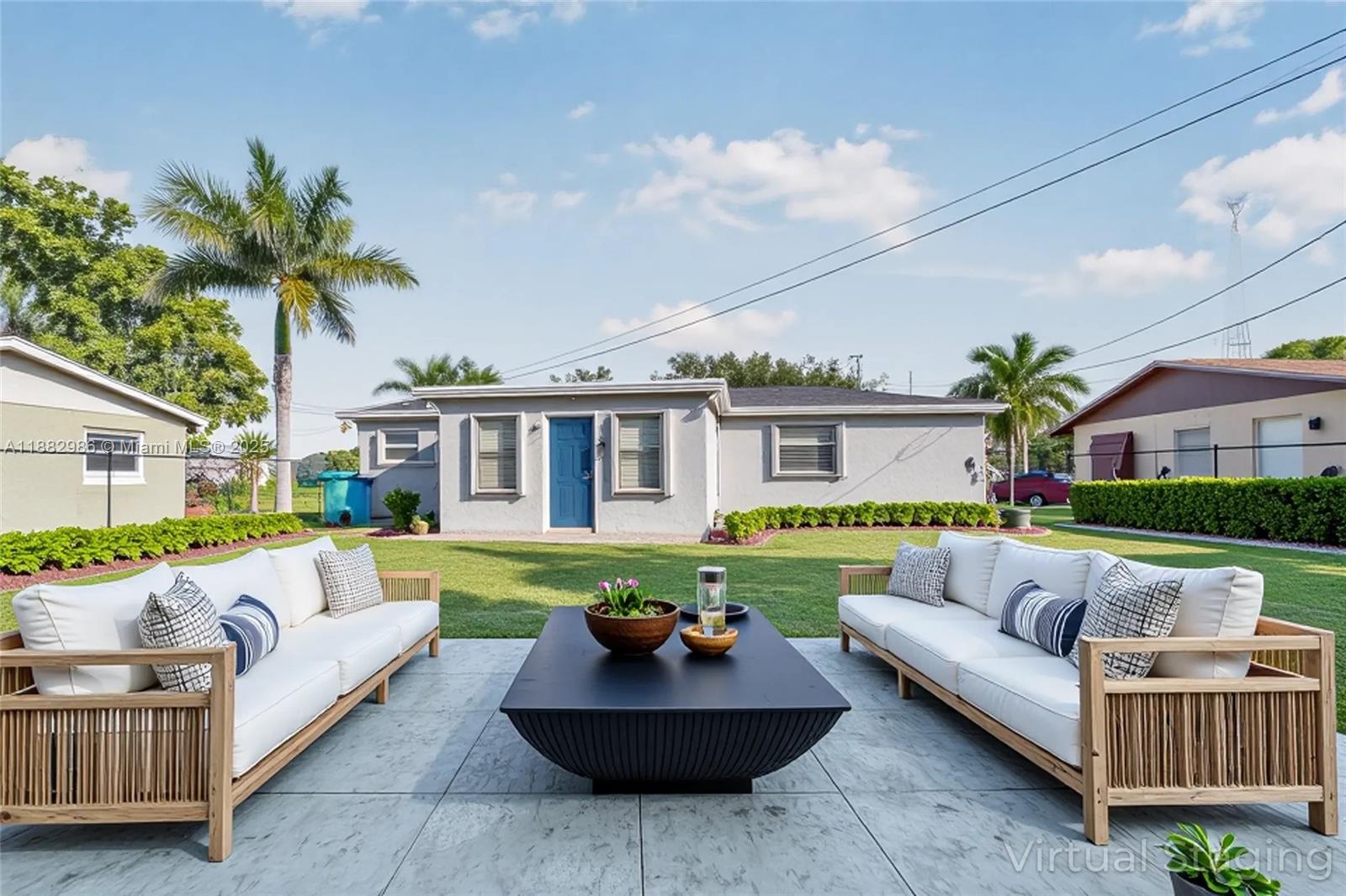 LARKDALE LAKE ESTATES - Residential