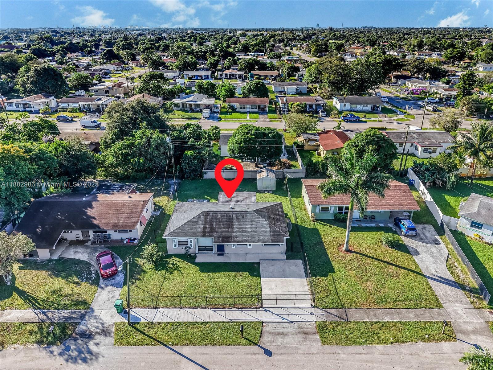 LARKDALE LAKE ESTATES - Residential