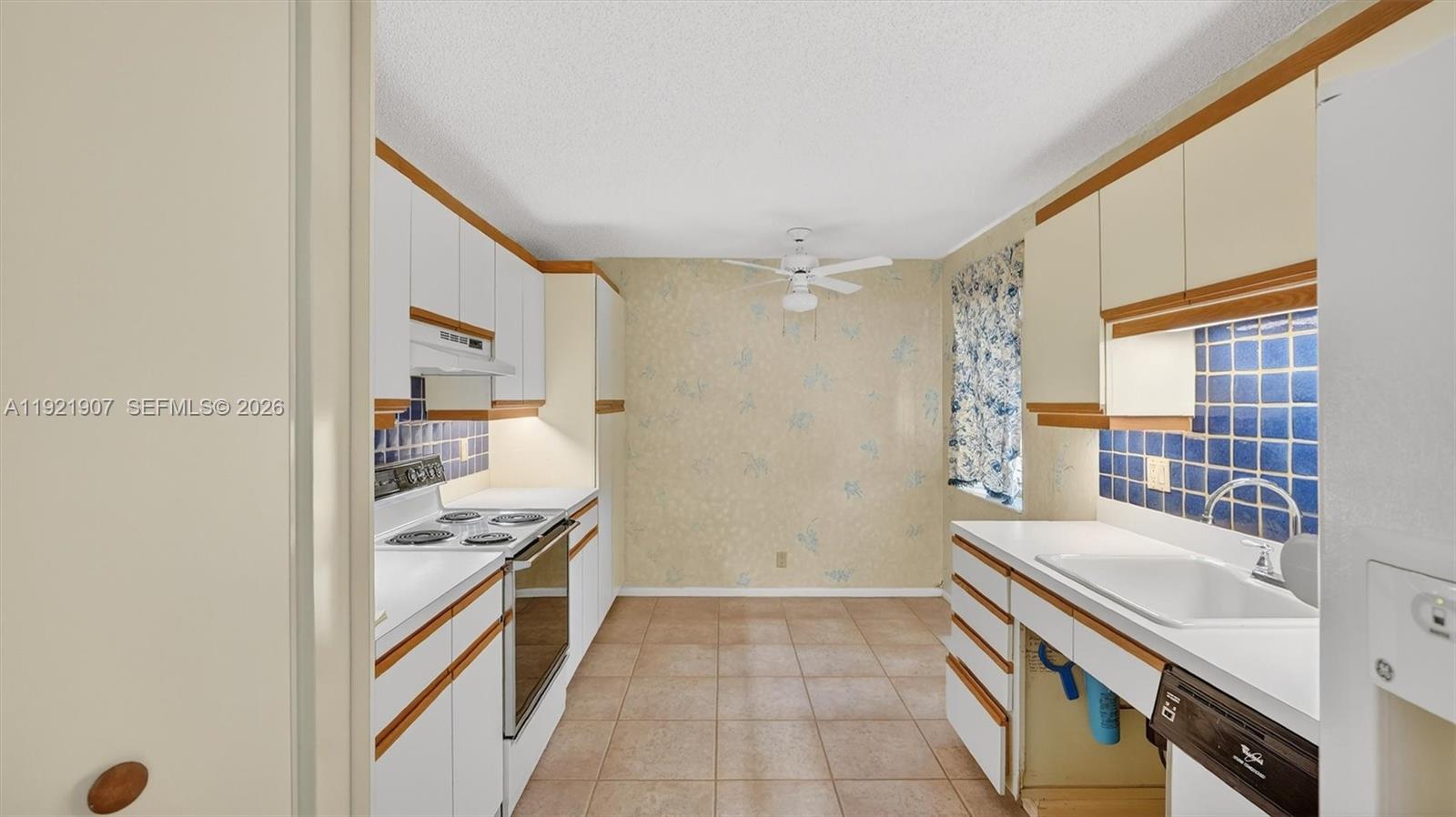 TARTAN COCONUT CREEK-PARC - Residential