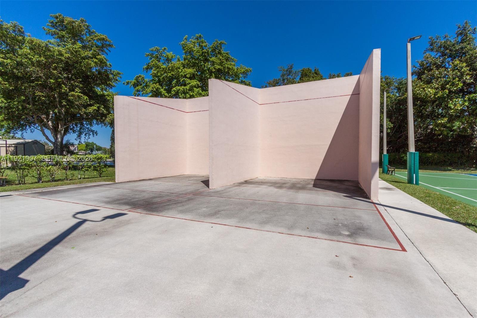 TARTAN COCONUT CREEK-PARC - Residential