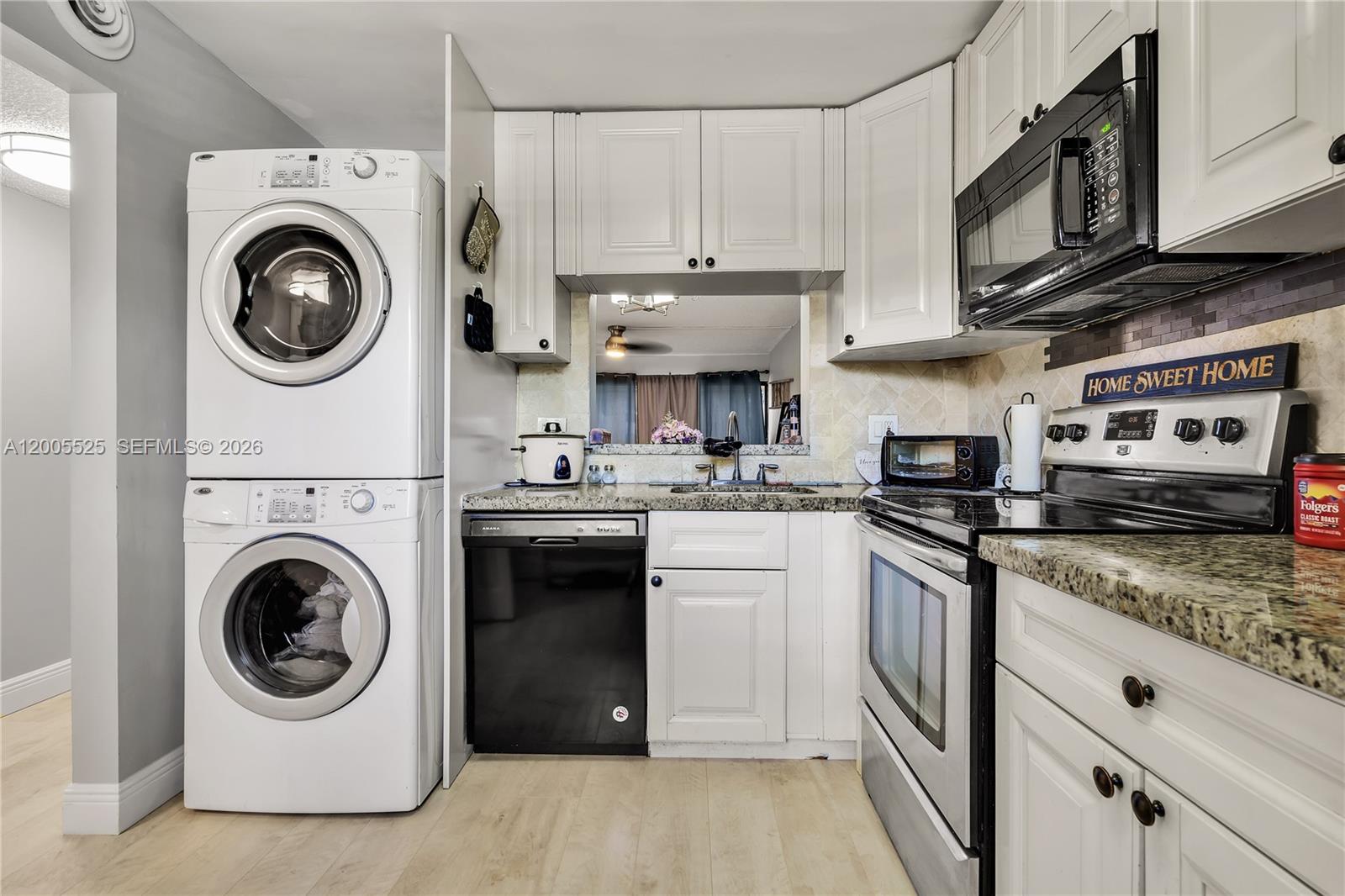 GATELAND VILLAGE SEC G CO - Residential