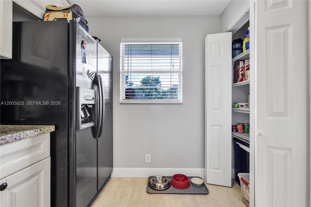 Photo of 3777 NW 78th Ave #15A, Davie, FL 33024 (MLS # A12005525)