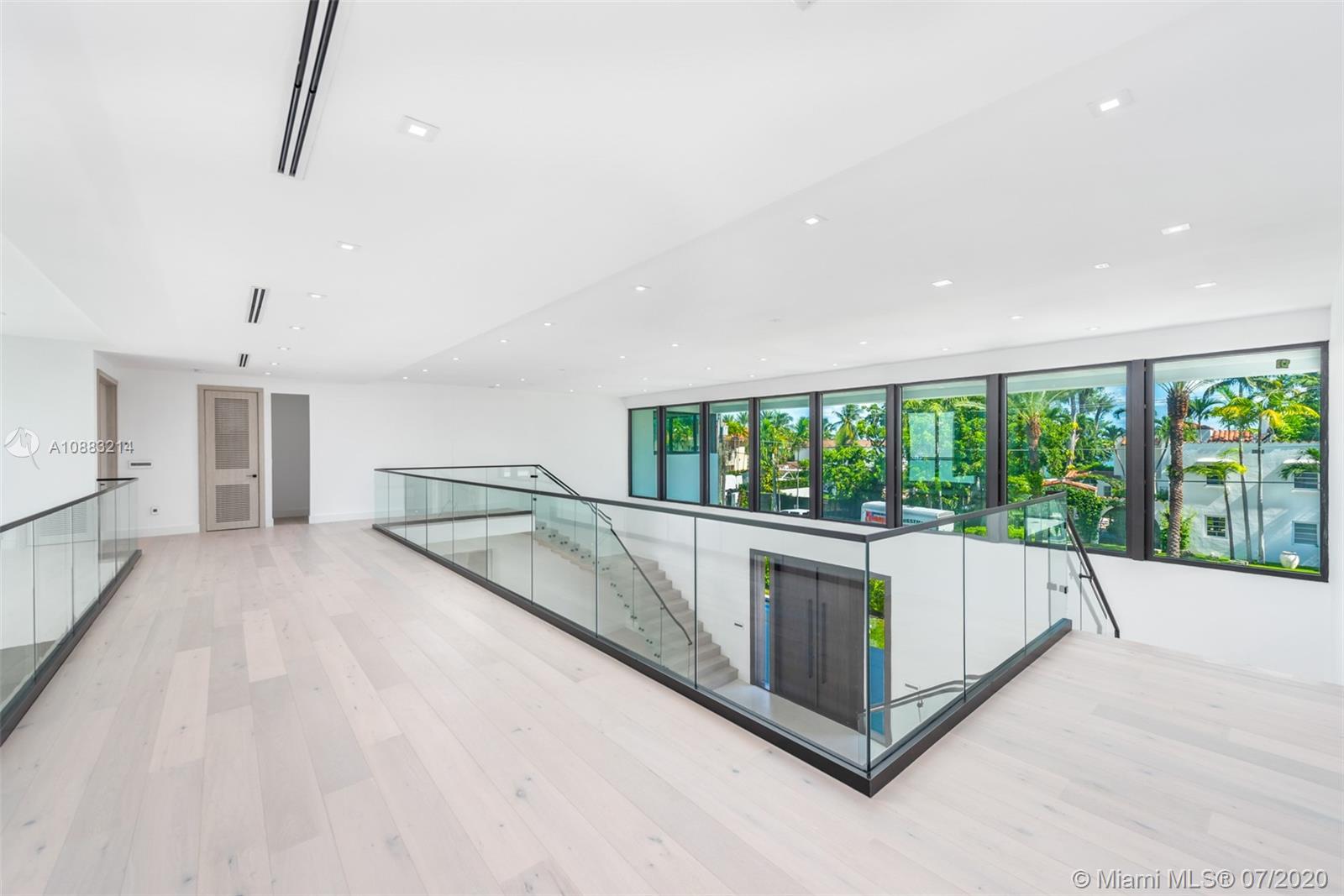 HIBISCUS ISLAND - Residential