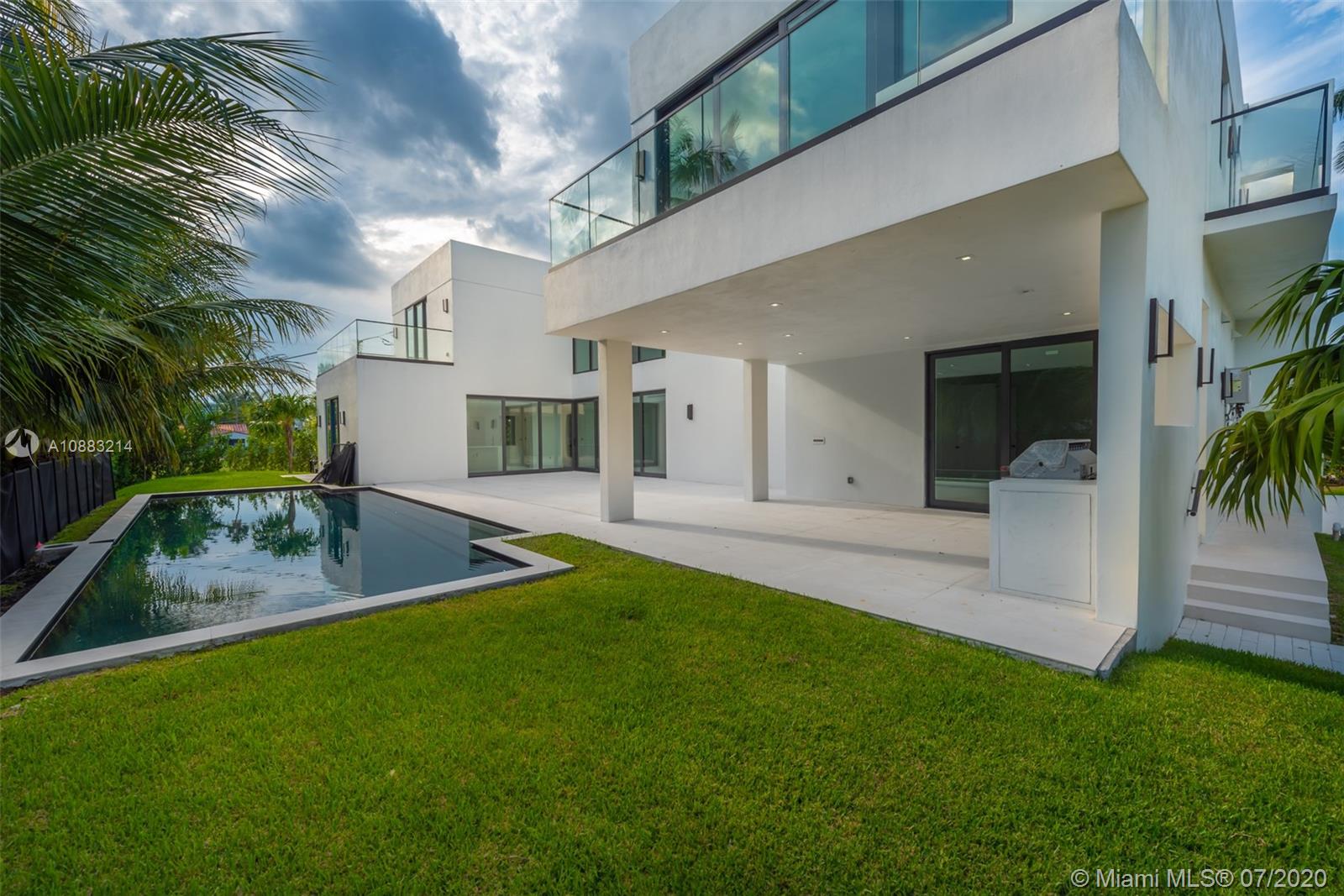 HIBISCUS ISLAND - Residential