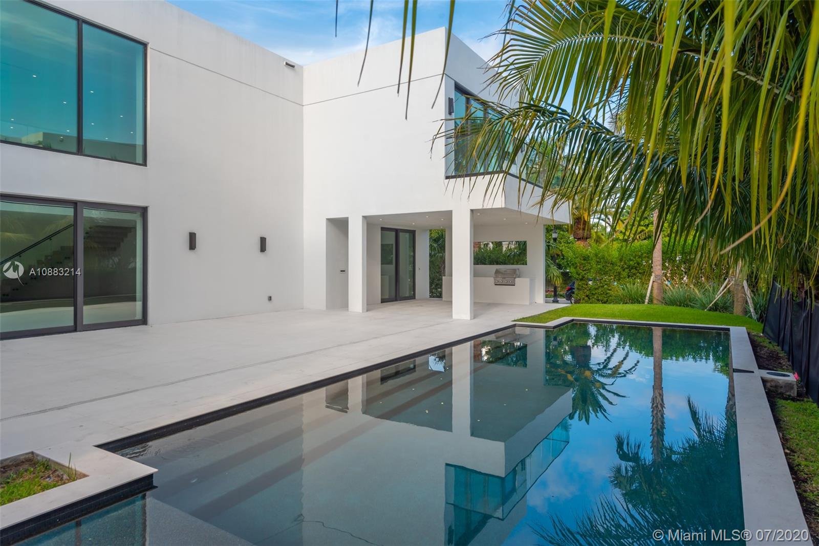 HIBISCUS ISLAND - Residential