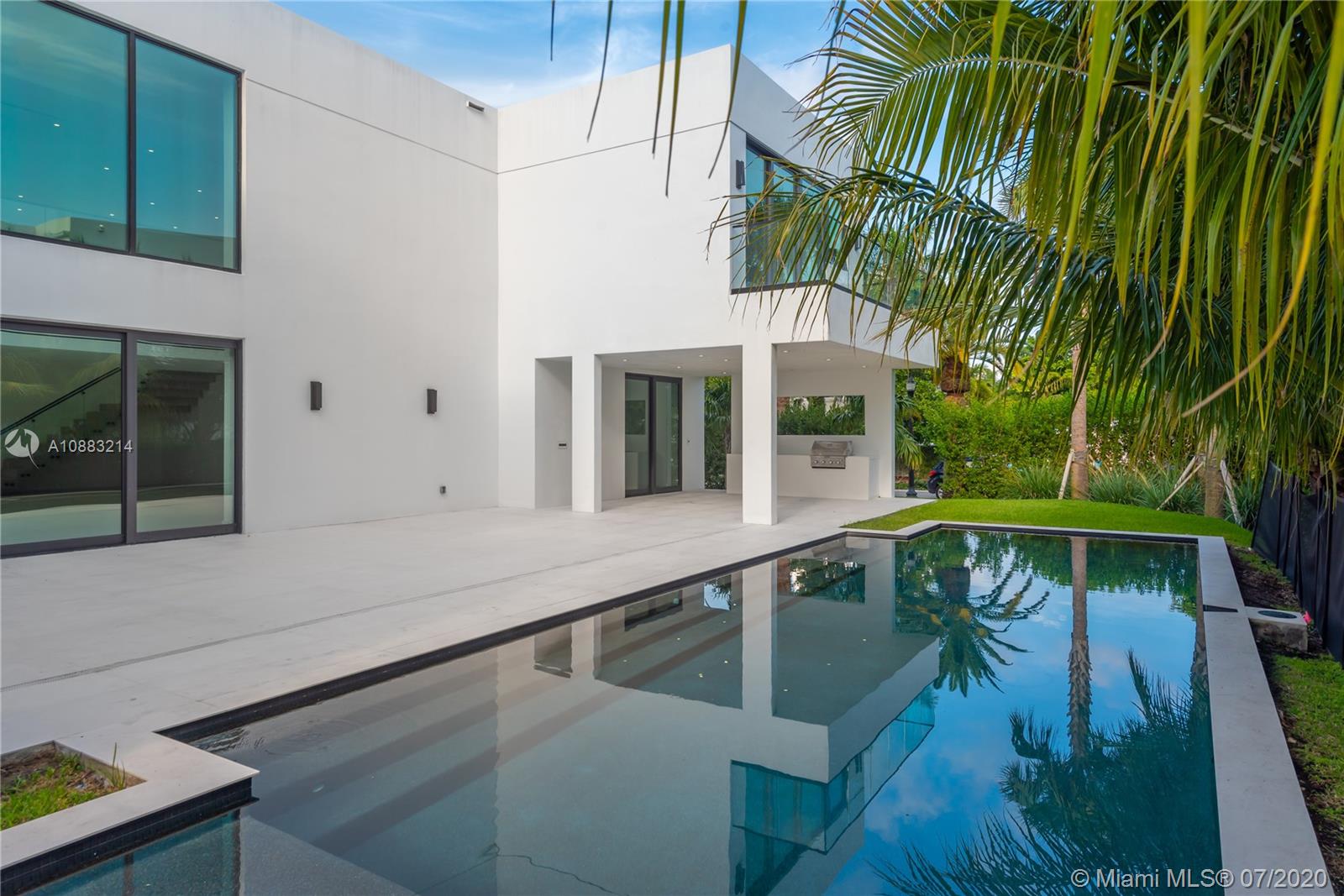 HIBISCUS ISLAND - Residential