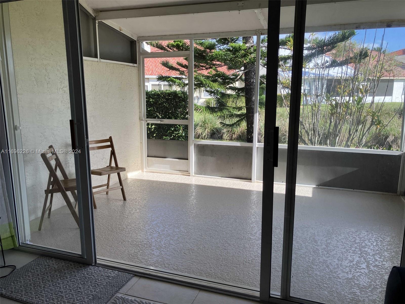 FLORAL LAKES 1 - Residential