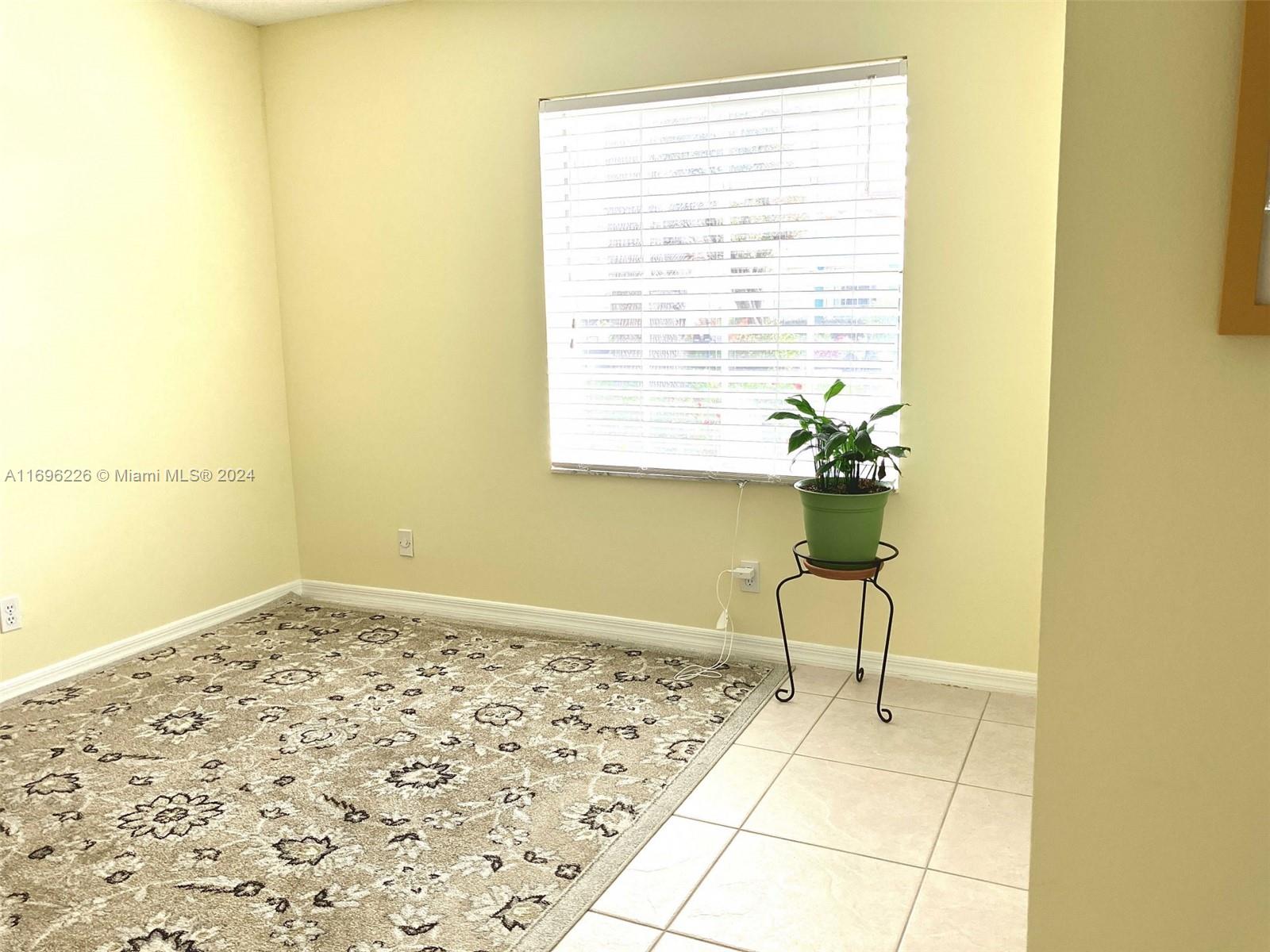 FLORAL LAKES 1 - Residential